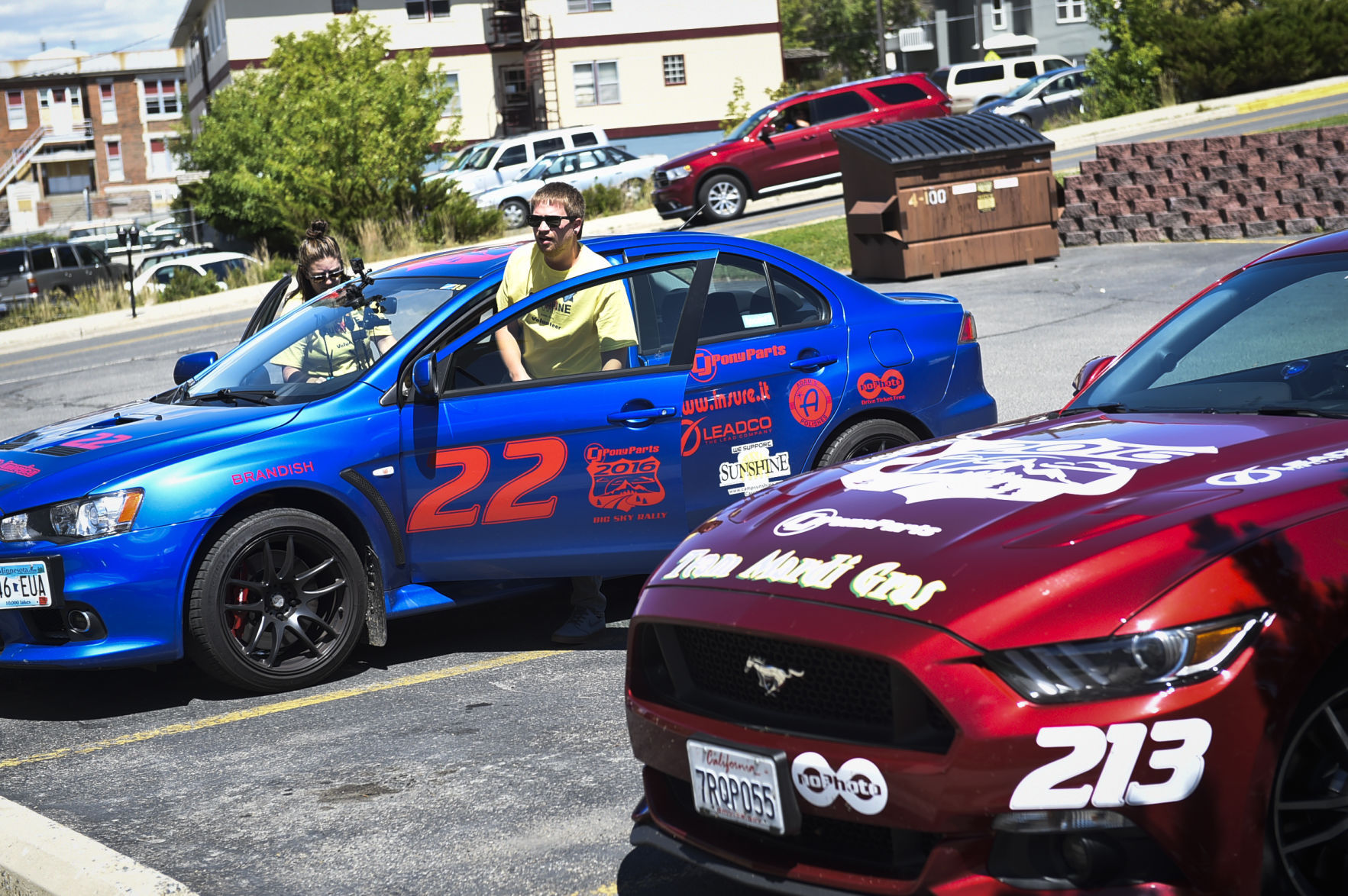 071216-ir-nws-car-rally-5.jpg